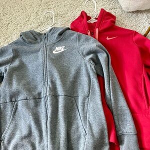 2 Nike hoodies